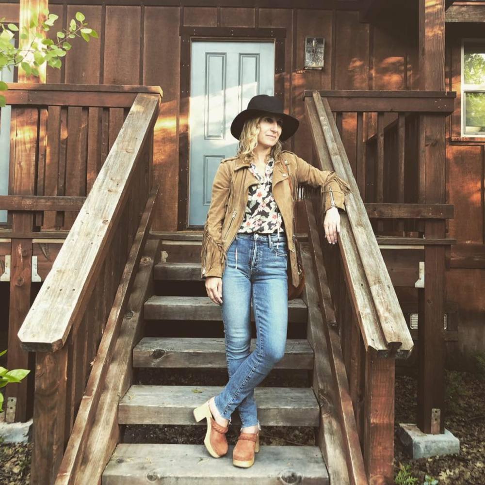 Meet your Posher, Meredith